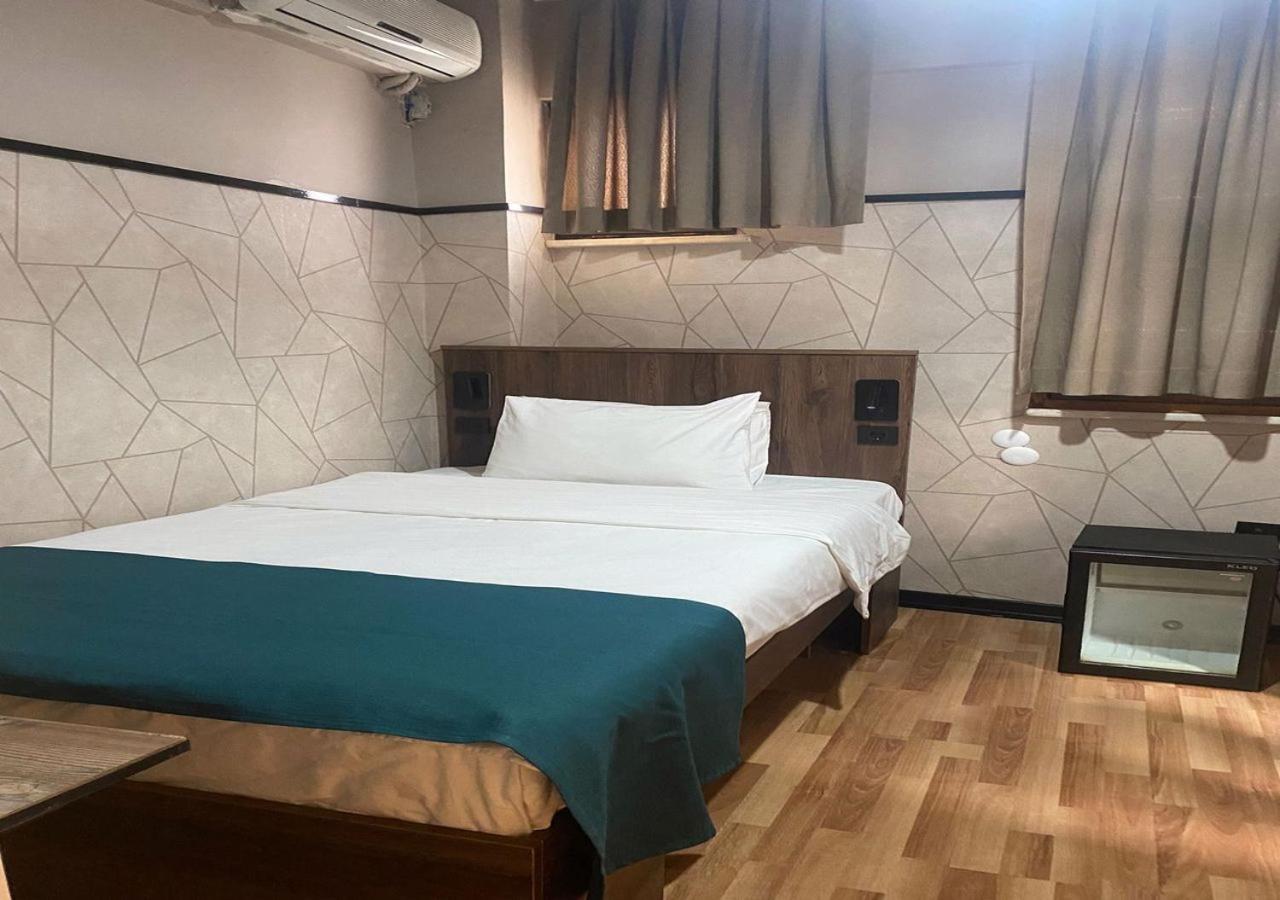 Ortakoey Tiny One Hotel อิสตันบูล ภายนอก รูปภาพ